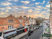 3 room apartment to let in High Road, Willesden NW10 2TE