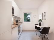 3 room apartment with sunny balcony*, Dusseldorf...