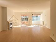3 room luxury Apartment for rent in Quinta do Rosario...