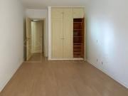 3 room luxury Apartment for rent in Quinta do Rosario...