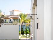 3 room luxury Villa for rent in Santa Barbara de Nexe,...