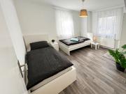 3 rooms | S Bahn 500 m | Quiet+Central | terrace | Patch...