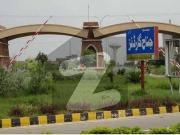 3 Side Corner 30* Commercial Plot Near Masjid Noore Mustafa