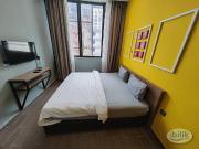 3 station to masjid jamek, big room with private toilet