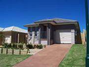 3 Stombuco Place, Goulburn House for rent Listed by...