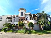 3 Storey Corner Mediterranean House for Rent in Bf...