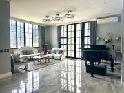 3 Storey House and Lot For Sale in Portofino Heights,...