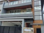 3 Storey House and Lot For Sale w/ 5 Bedroom and 3...