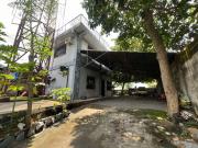 3 Storey House with Roofdeck Parking and 50 ft Radio...