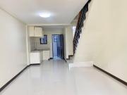 3 storey Kamuning Townhouse, 3BR with Parking FOR SALE...