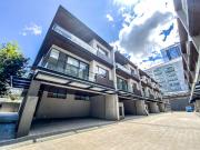 3 Storey Modern Single Detached Townhouse for Sale...