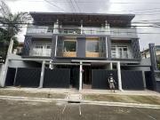 3 Storey Townhouse For Sale in Brgy.Central Quezon City...