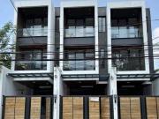 3 Storey Townhouse In Don Antonio Heights Quezon City...