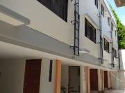 ☆3 STOREY TOWNHOUSE IN WEST FAIRVIEW☆