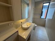 3 Storey Townhouse with Pool, Den, and More – Move In...