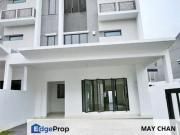 3 sty end lot terrace Lakefield Residence, Tropicana...