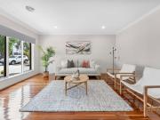 3 Treasury Place, Craigieburn Family Comfort Meets...