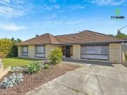 3 Underbank Grove, Hackham West, SA 5163