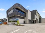 BULIMBA OFFICE/WAREHOUSE UNIT READY TO OCCUPY