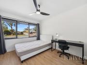 3 x spacious rooms for rent in this renovated 3 x spacious rooms for rent in this renovated