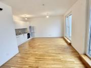 3 Zi Wohnung mit großer Terrasse im Dachgeschoss nahe U1...