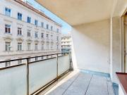 3 Zi Wohnung mit Loggia!