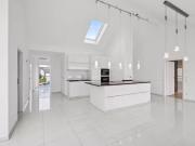 3 Zimmer 146 m² 720.000 € Kaufpreis Wohnungen in Bietighe.