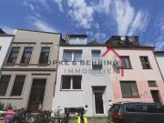 3 Zimmer 82 m² 780 € Kaltmiete Wohnungen in Bremen