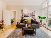 3 Zimmer Altbau Charme im Zentrum vom Prenzlauer Berg Berlin