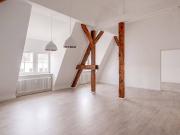 3 Zimmer Dachgeschosswohnung in denkmalgeschütztem Gebäude