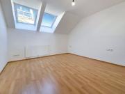 3 Zimmer Dachgeschoßwohnung mit Terrasse