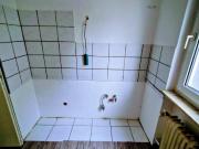 3 Zimmer EG Wohnung mit 2 Balkonen und Garten