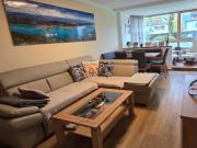 3 Zimmer Erdgeschosswohnung mit verglaster Loggia und...