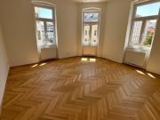 3 zimmer erstbezug mit fischgrätparkett neuer therme