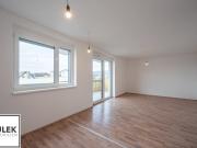 3 Zimmer Erstbezugswohnung mit Balkon, 2 KFZ...