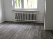 3 zimmer etagenwohnung mit balkon zur miete in lübeck...