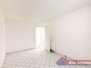 3 Zimmer frisch reoviert Stadtfeld Ost Dachgeschoss...