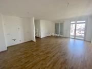 3 Zimmer Genossenschaftswohnung mit großem Innenhofbalkon