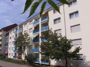 3 Zimmer, Küche, Dusche, Balkon, 1.OG rechts