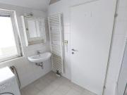 3 Zimmer Maisonette mit Dachterrasse direkt beim Enkplatz