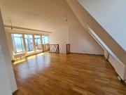 3 Zimmer Maisonette mit Terrasse beim Reumannplatz!