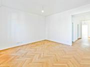 3 Zimmer mit Altbau Charme und gartenseitigem Balkon zu...