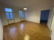 3 ZIMMER WOHNUNG 3er WG MIT GARTENMITBENÜTZUNG U6...