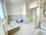 3 Zimmer Wohnung Baujahr 2022 mit kleinem Garten