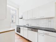 3 Zimmer Wohnung | Charmanter Altbau in zentraler Lage...