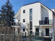 3 Zimmer Wohnung, Dachgarten, Balkon, Klimaanlage, KFZ...
