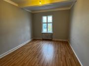 3 Zimmer Wohnung im Dachgeschoss – mit Balkon und... 3 Zimmer Wohnung im Dachgeschoss – mit Balkon und...