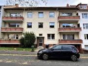 3 Zimmer Wohnung im Hochparterre mit zwei Balkonen auf...