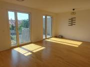 3 Zimmer Wohnung mit 2 Balkonen und...
