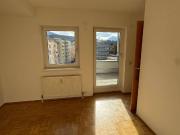 3 Zimmer Wohnung mit 3 Terrassen – perfekte 2er WG beim...